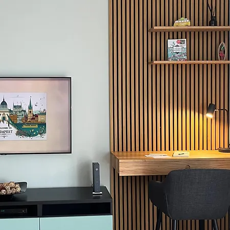 Skyline Soho ☆ With A/c And Free Parking Apartament Budapesta