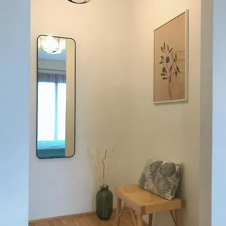 Skyline Soho ☆ With A/c And Free Parking Apartment *