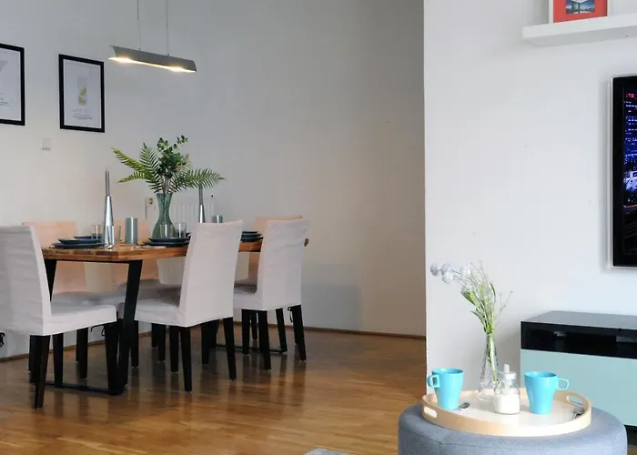 Skyline Soho ☆ With A/c And Free Parking * Budapest